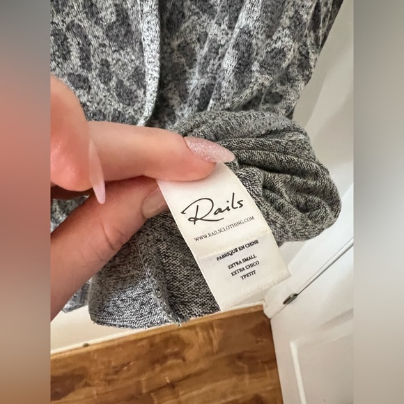 Rails Murray Leopard pullover sweater - Picture 5 of 9